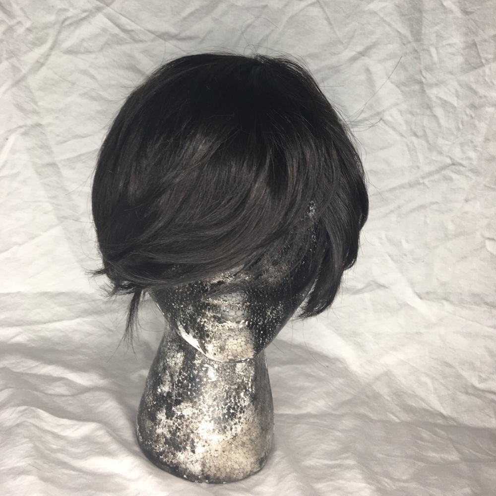 Black pixie cut wig